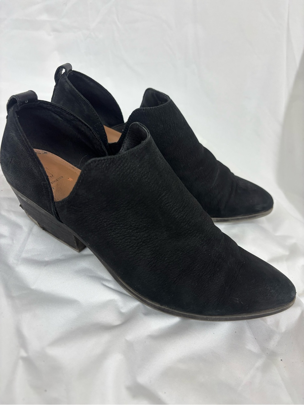 Frye Black Leather Cutout Ankle Booties | Size 9.5